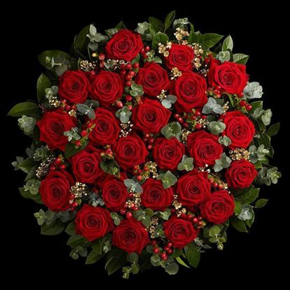 Picture of Breathtaking  bouquet of 60cm Roses, with greenery to match